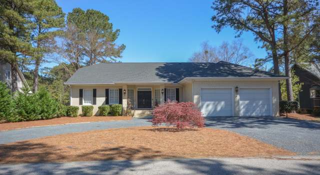 Photo of 1135 Greenbriar Dr, Vass, NC 28394