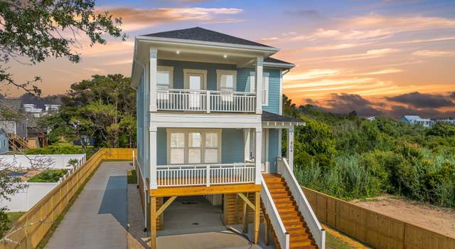Photo of 804 S 2nd St, Carolina Beach, NC 28428