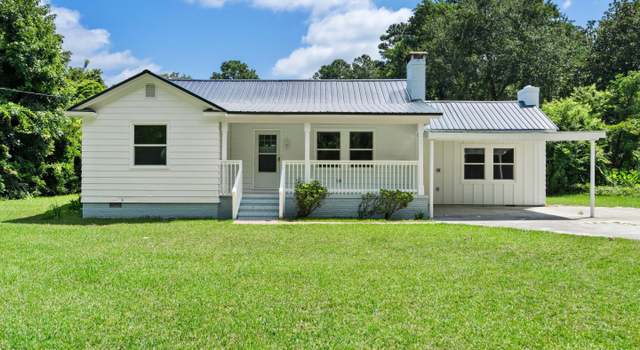 Photo of 106 Forest Dr, Riegelwood, NC 28456