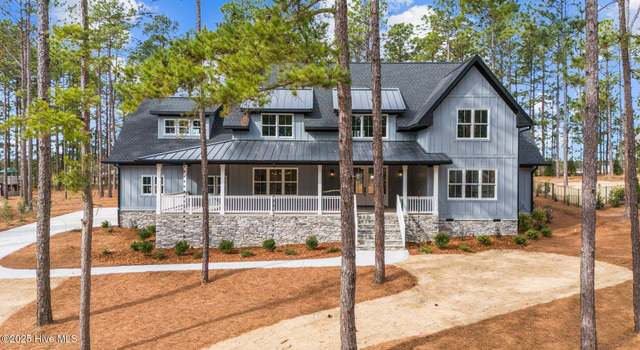 Photo of 130 Kings Ridge Ct, Southern Pines, NC 28387