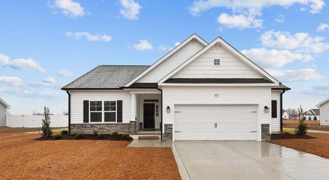 Photo of 2833 Tucker Hill Dr, Grimesland, NC 27837