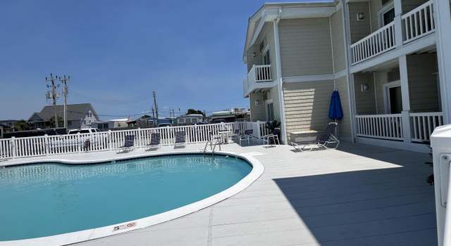 Photo of 602 W Ft Macon Rd #219, Atlantic Beach, NC 28512
