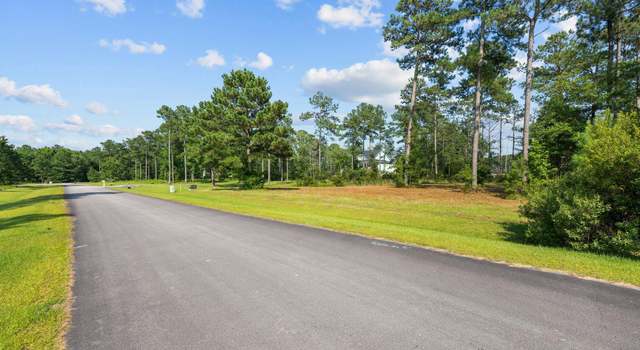 Photo of 170 Waters Edge Ln E, Oriental, NC 28571