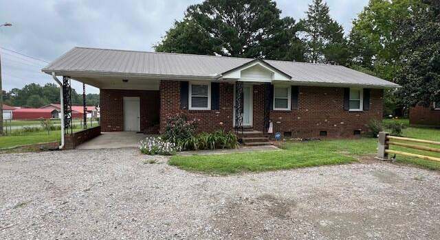 Photo of 16841 Springs Mill Rd, Laurinburg, NC 28352