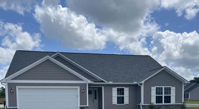 Photo of 111 Delaware Dr, Newport, NC 28570