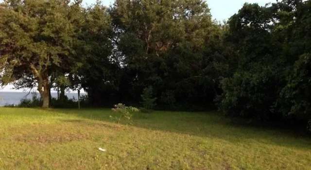 Photo of 994 Seashore Dr Dr, Atlantic, NC 28511