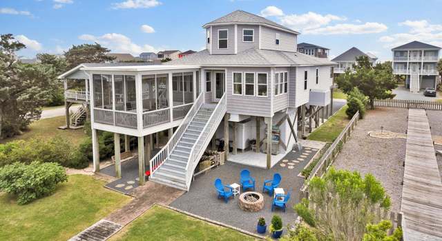 Photo of 2304 W Pelican Dr, Oak Island, NC 28465