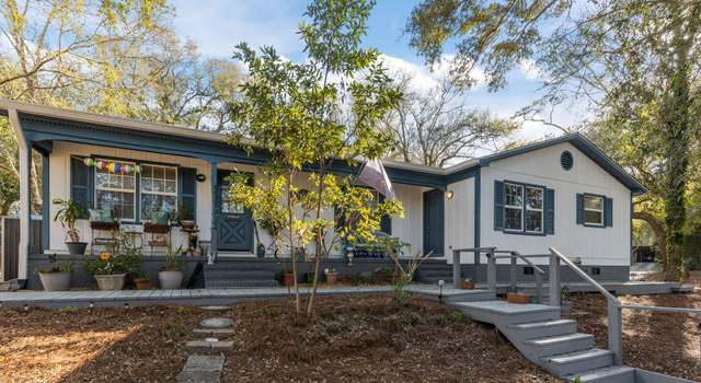 Photo of 151 Hoop Pole Creek Dr Unit E & W, Atlantic Beach, NC 28512