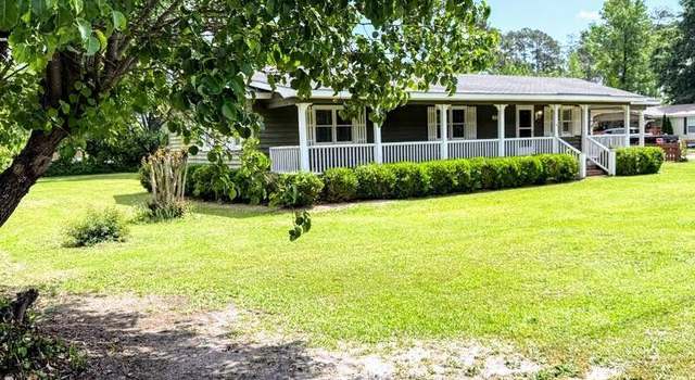 Photo of 556 W Second St, Garland, NC 28441