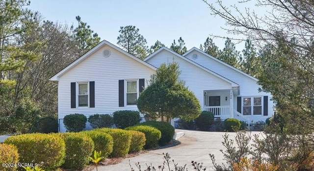 Photo of 108 Oakcrest Ct, West End, NC 27376