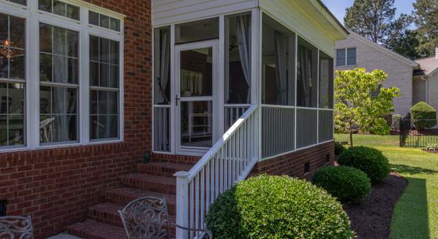 Photo of 509 Westminster Cir, Greenville, NC 27858