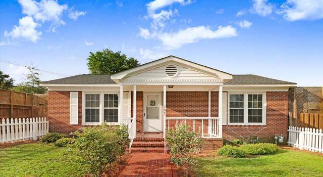 Photo of 102 SE Third St, Snow Hill, NC 28580