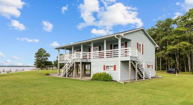 Photo of 356 Windy Point Rd, Bayboro, NC 28515
