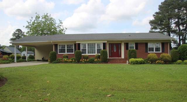 Photo of 401 E Wilson St, Macclesfield, NC 27852