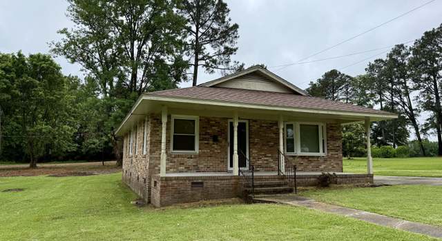 Photo of 208 W Gray St, Windsor, NC 27983