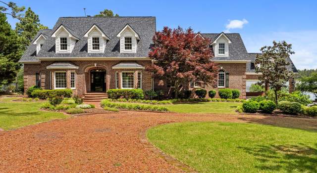 Photo of 30321 Beaver Hill Ln, Wagram, NC 28396