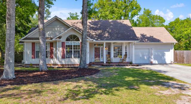 Photo of 6433 Sentry Oaks Dr, Wilmington, NC 28409