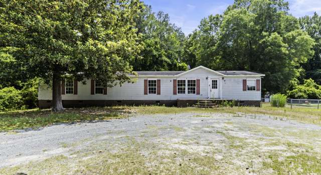 Photo of 304 Mullins St, Princeville, NC 27886