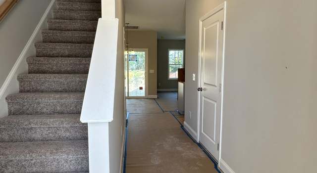 Photo of 112 Bridge Point Cir, Cedar Point, NC 28584