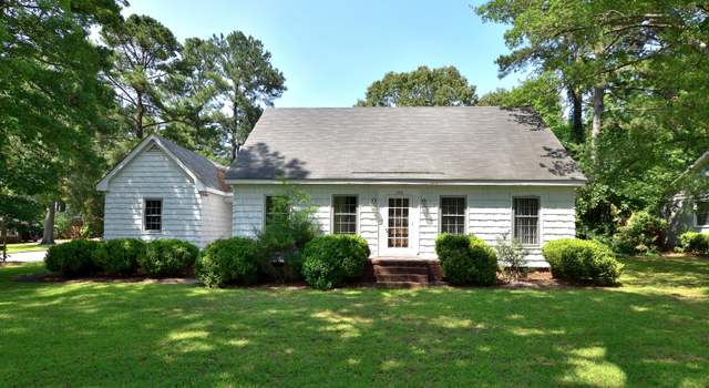 Photo of 120 Foxhall Dr, Rocky Mount, NC 27804