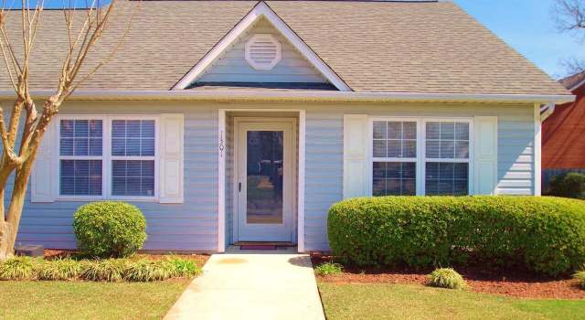 Photo of 303 Barbour Rd #1301, Morehead City, NC 28557
