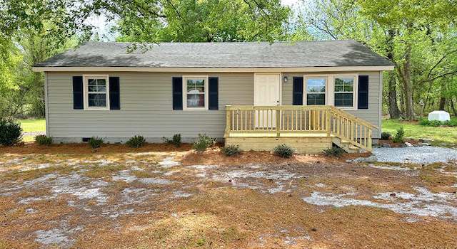 Photo of 2009 Hallsville Rd, Beulaville, NC 28518