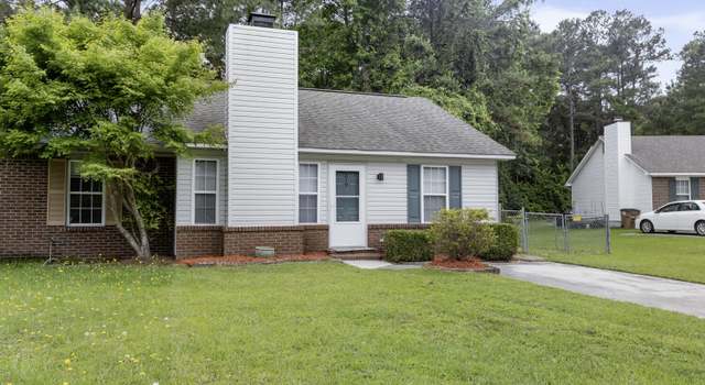 Photo of 219 Live Oak Ct, Midway Park, NC 28544