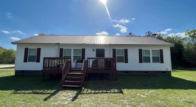 Photo of 573 Autrytown Rd, Elizabethtown, NC 28337