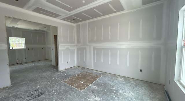 Photo of 296 Inverness Dr, Hubert, NC 28539