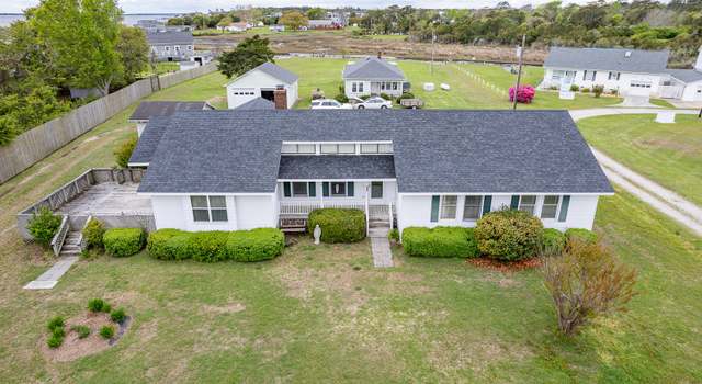 Photo of 144 Dixon Dr, Newport, NC 28570