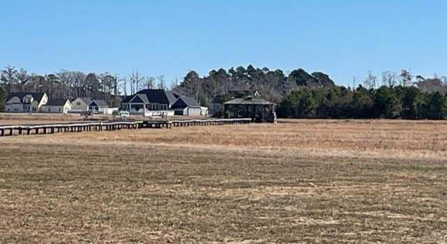 Photo of 470 Pointe Vista Dr, Elizabeth City, NC 27909