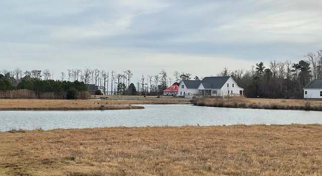 Photo of 470 Pointe Vista Dr, Elizabeth City, NC 27909