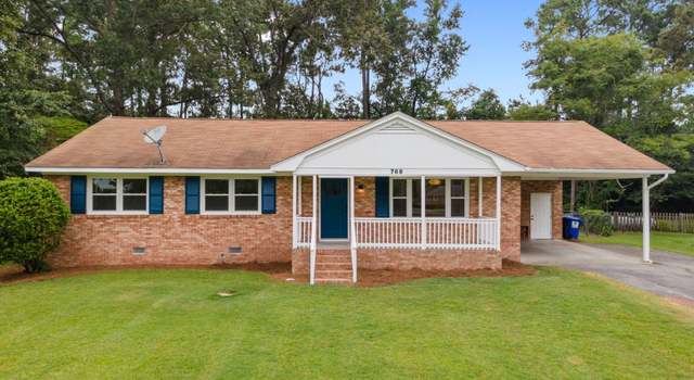 Photo of 769 Fairlane Dr, Grifton, NC 28530