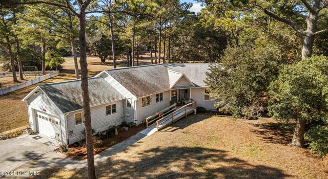 Photo of 426 Star Hill Dr, Cape Carteret, NC 28584