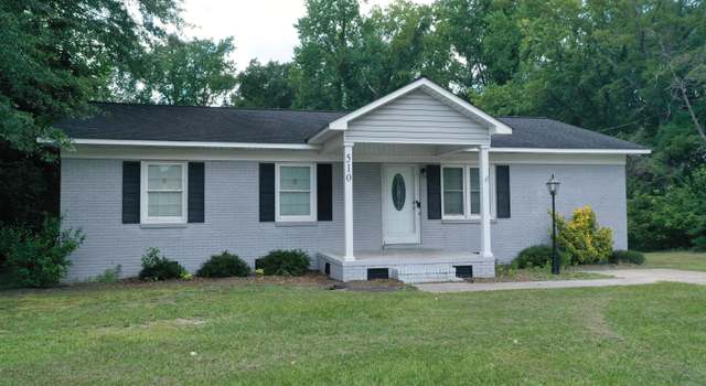 Photo of 510 Village St, Bladenboro, NC 28320