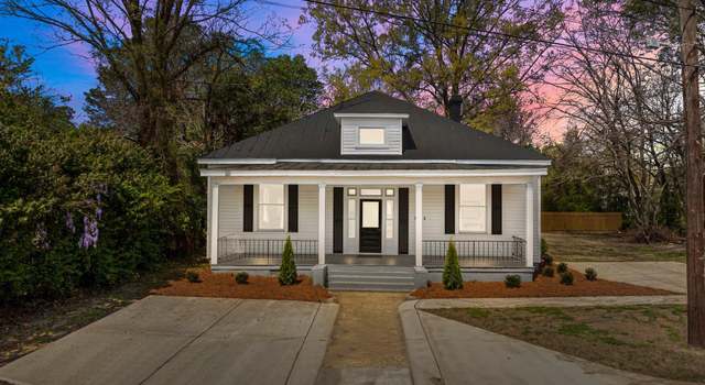 Photo of 313 Railroad St E, Wilson, NC 27893