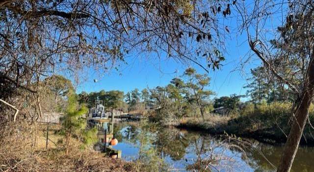 Photo of 4117 Pineway Dr, Kitty Hawk, NC 27949