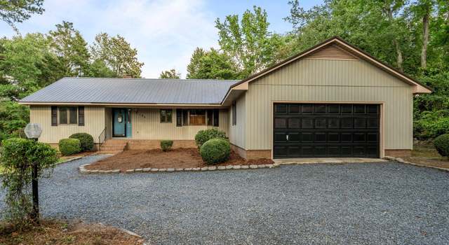 Photo of 102 Scuppernong Ct, West End, NC 27376
