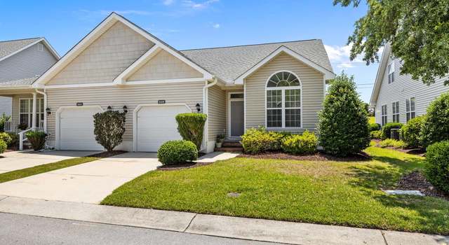 Photo of 541 Village Green Dr Unit B, Morehead City, NC 28557