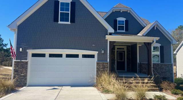 Photo of 122 Plantation Dr, Southern Pines, NC 28387