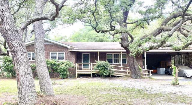 Photo of 129 Cape Fear Dr, Southport, NC 28461
