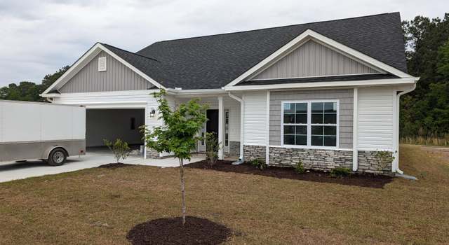 Photo of 602 Central Park Way, Richlands, NC 28574