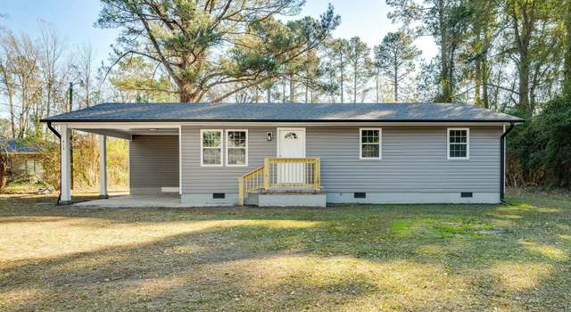 Photo of 413 Log Cabin Rd, Teachey, NC 28464