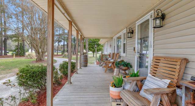 Photo of 293 Knotts Island Rd, Knotts Island, NC 27950