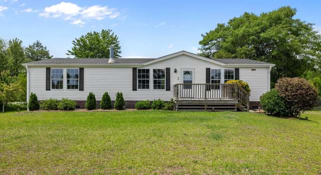 Photo of 130 Colony St, Newport, NC 28570