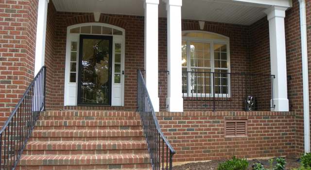 Photo of 2708 Cobblestone Dr, Sanford, NC 27330