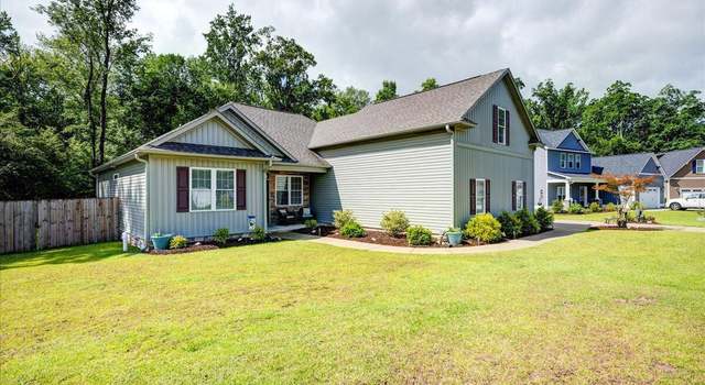 Photo of 409 Kinnakeet Ln, New Bern, NC 28562