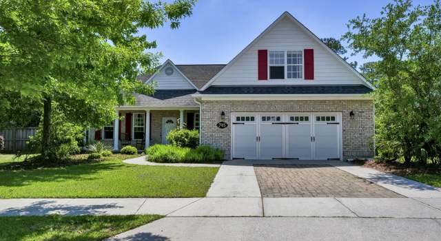 Photo of 745 Royal Bonnet Dr, Wilmington, NC 28405