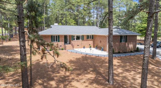 Photo of 180 Lancashire Ln, West End, NC 27376