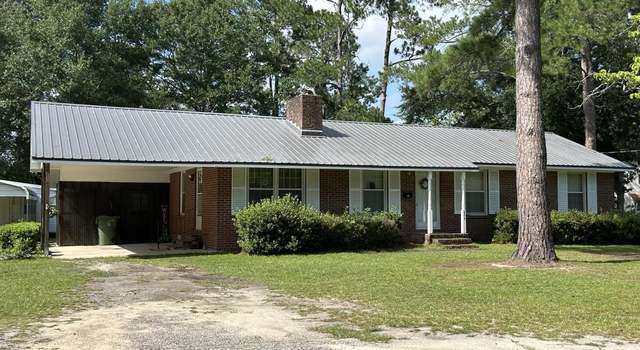 Photo of 204 Lane St, Maxton, NC 28364